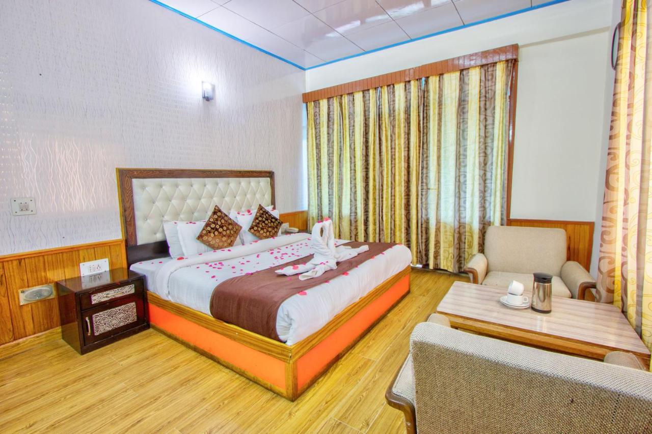 Hotel Royal Manali Buitenkant foto