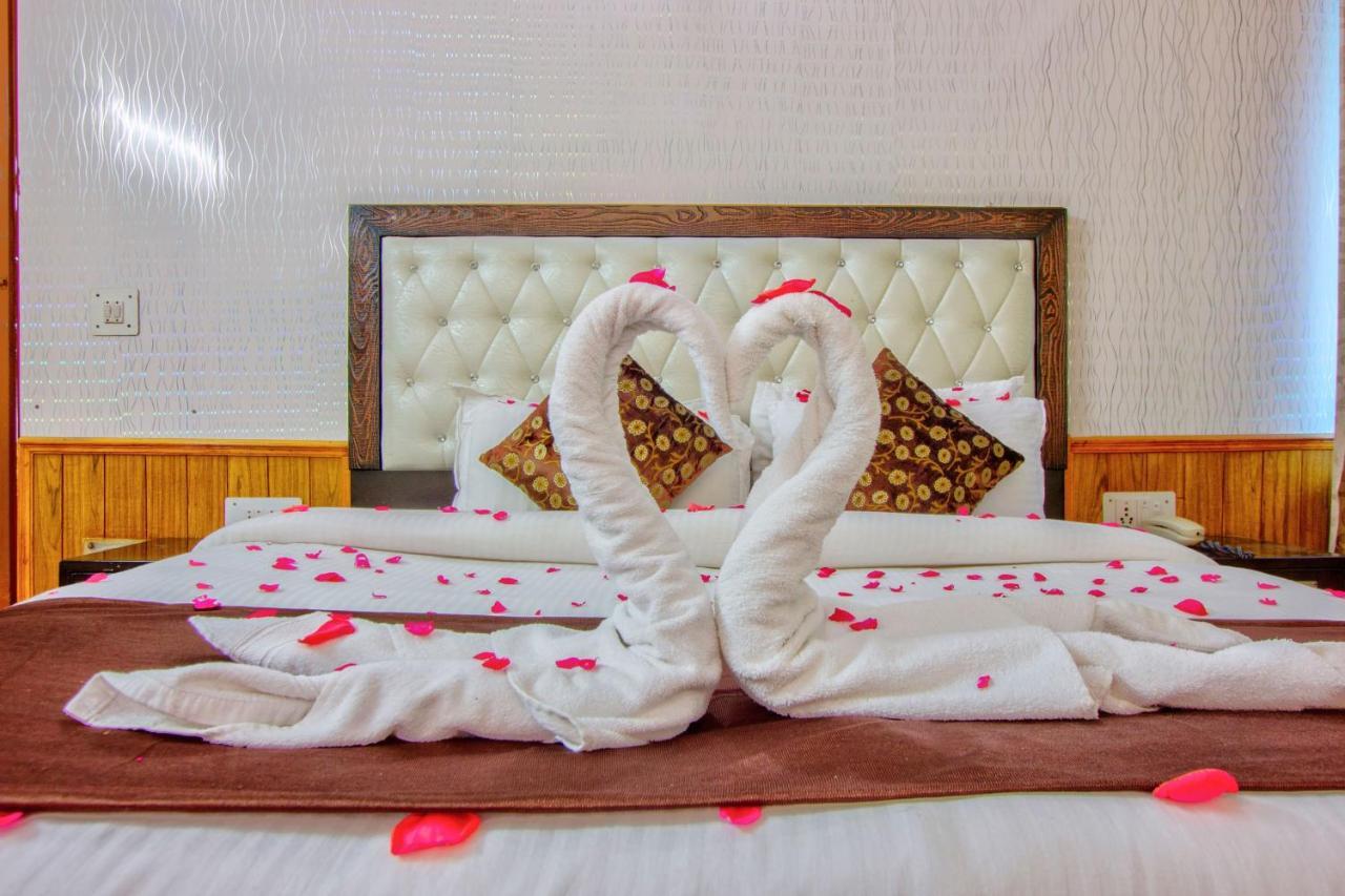 Hotel Royal Manali Buitenkant foto