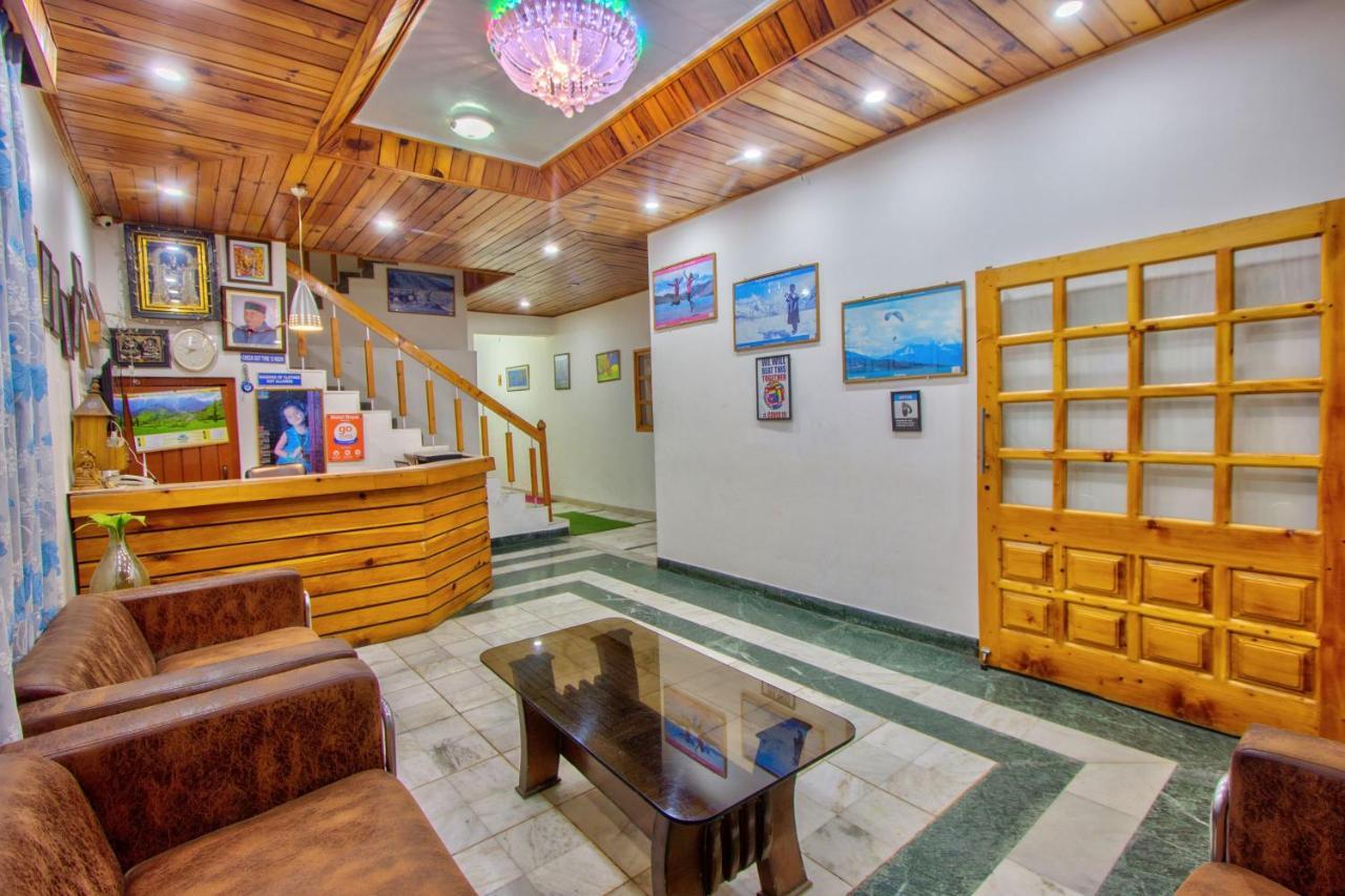 Hotel Royal Manali Buitenkant foto