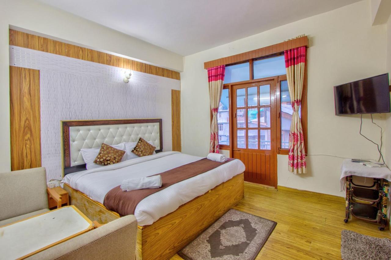 Hotel Royal Manali Buitenkant foto