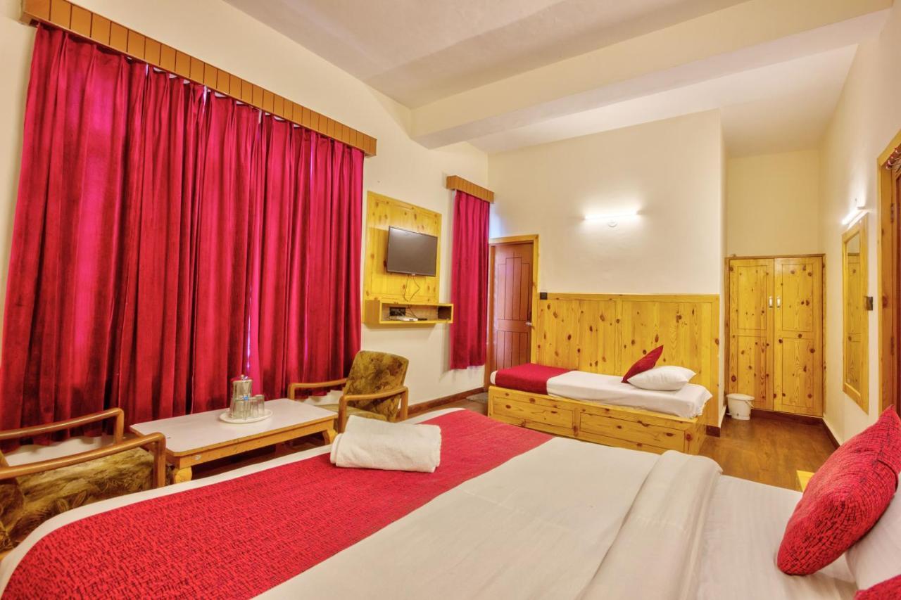 Hotel Royal Manali Buitenkant foto
